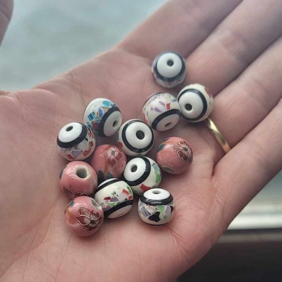 Floral Themed Bead Embellishment Lot Haul Bundle!! - Picture 7 of 7